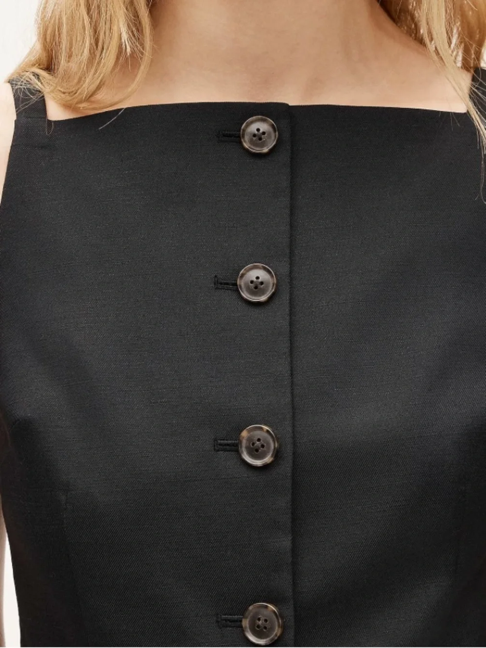 J crew Button-up cutaway tank top in Gramercy linen blend